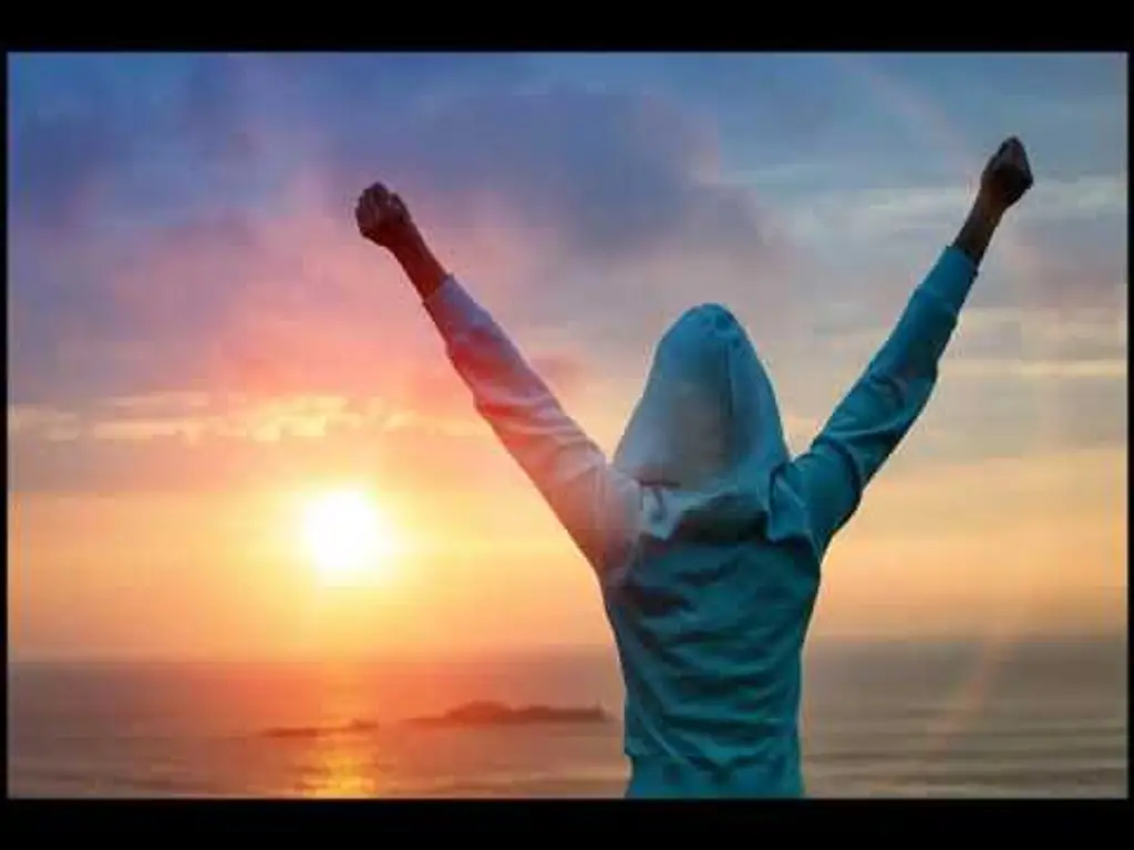 היפנוזה עצמית עם מוסיקה מרגיעה – להיות אסרטיבי ומלא ביטחון עצמי