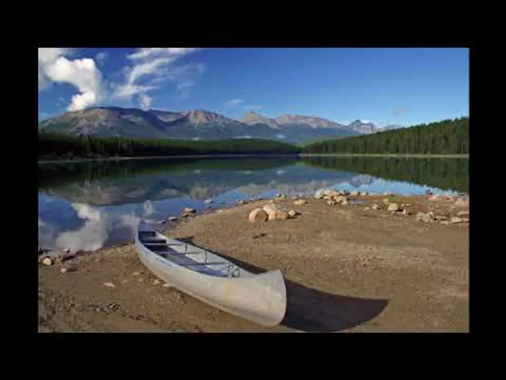 האגם כראי הנפש (לשמיעה לפני השינה) – דמיון מודרך לשחרור מועקות מהעבר